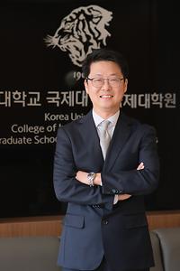Chung, Suh-yong